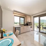 Maera Apartment