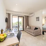 Apartment Maera *