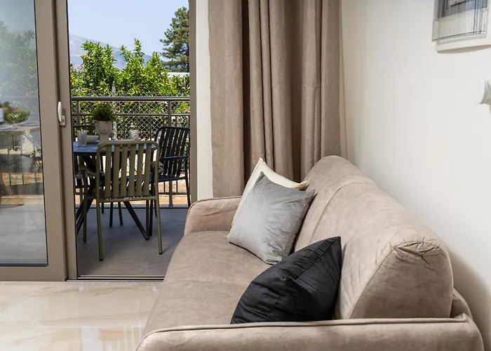 Maera * Sami (Kefalonia)