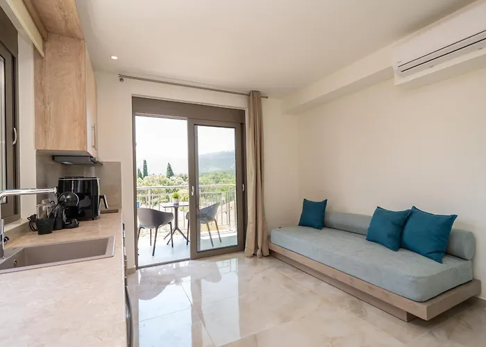 Maera * Sami (Kefalonia)